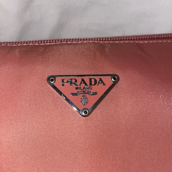 Vintage Prada Nylon Tessuto Pochette. - Picture 2 of 6